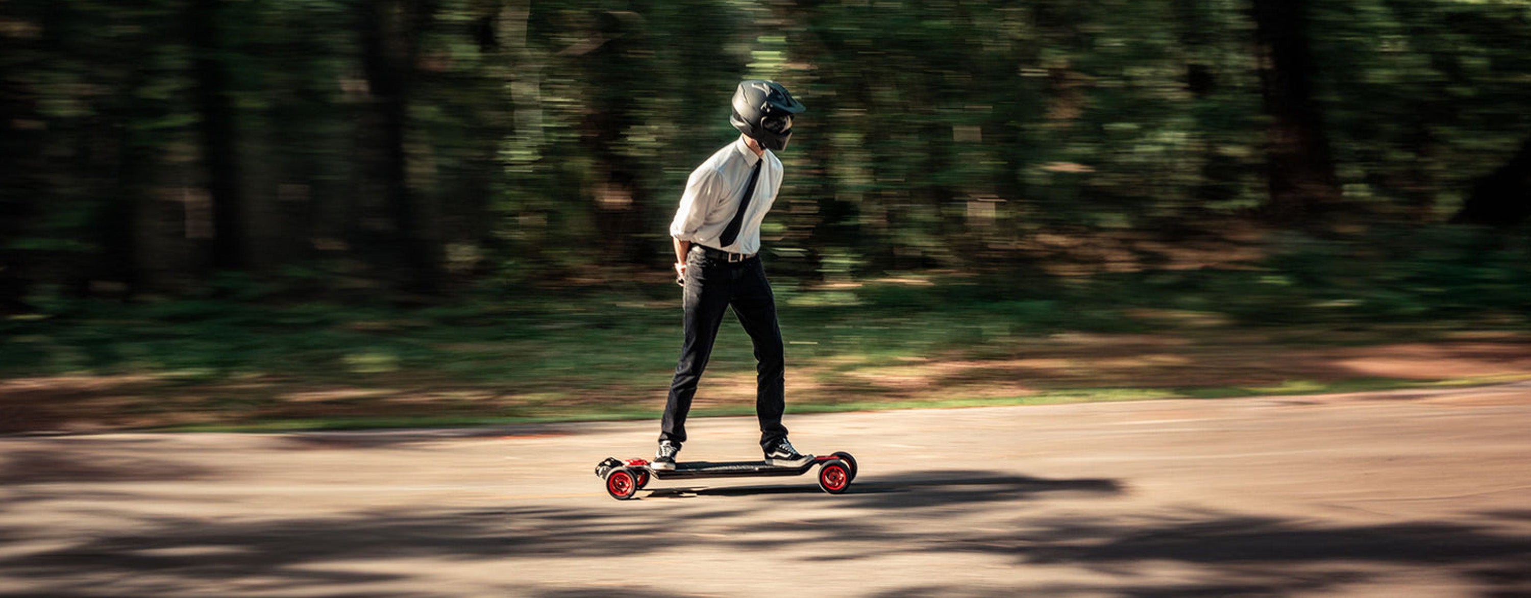 NEXT-GENERATION ELECTRIC SKATEBOARD